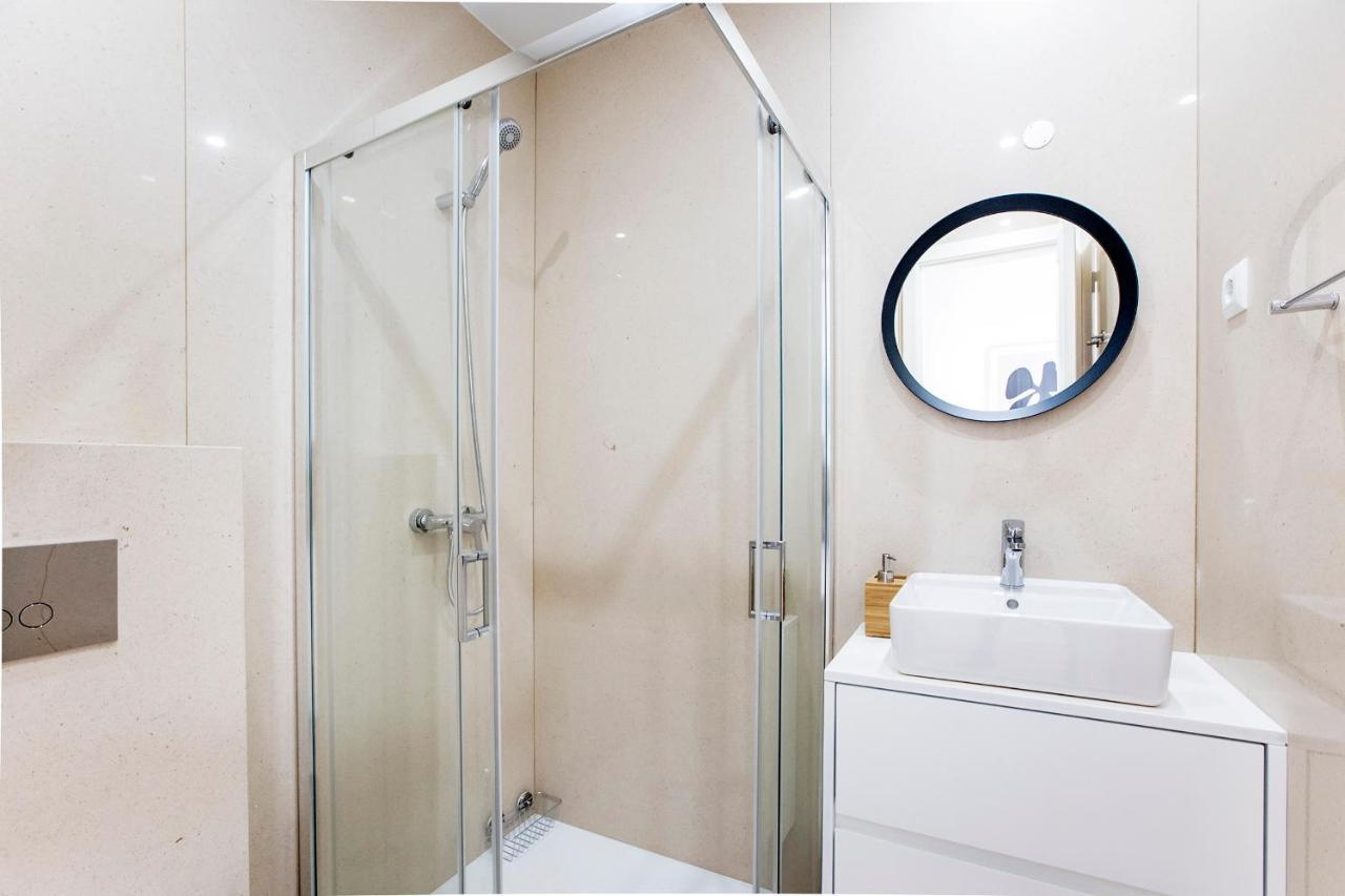 Bright 3Br Flat W/ Ac In City Center By Lovelystay Πόρτο Εξωτερικό φωτογραφία